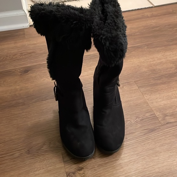 American Eagle Black Boots with Heel Inside - Picture 2 of 6